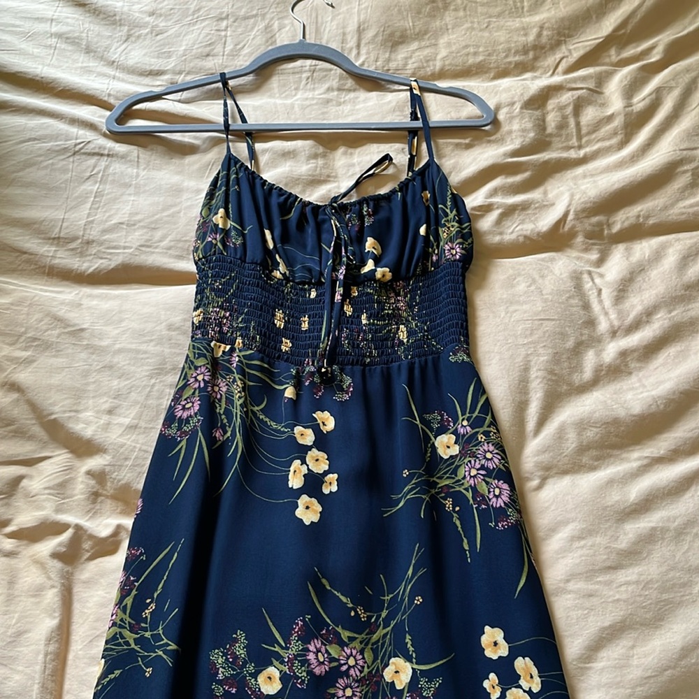 Reformation Bran midi dress in navy floral, size 0